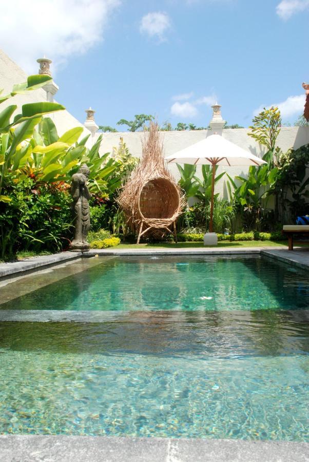 Sarayu Villa Seminyak  Exterior photo